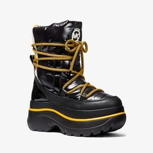 NEW Michael Kors Zadie Moon boots